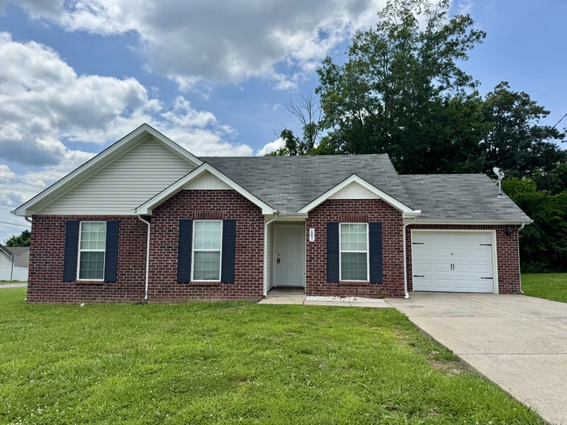 1001 Sky Valley Trl, Smyrna, TN 37167