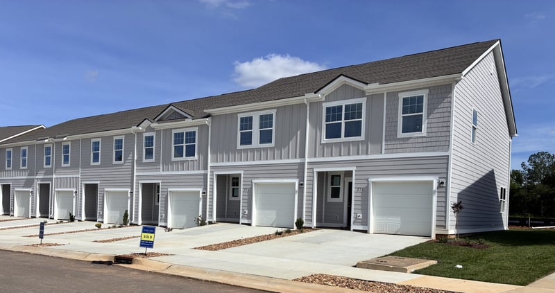 224 Darlington Dr, Dickson, TN 37055