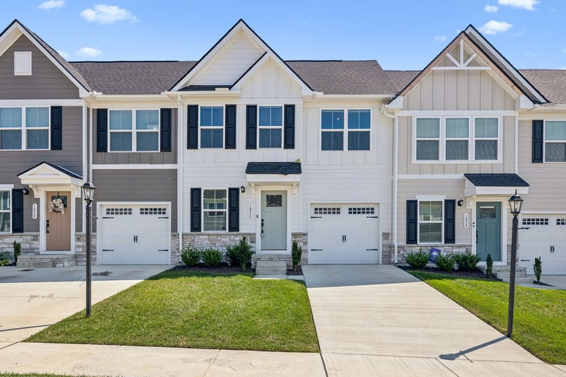 1836 Goldsberry St, Columbia, TN 38401
