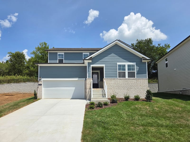 216 East Millbrook Dr, Spring Hill, TN 37174