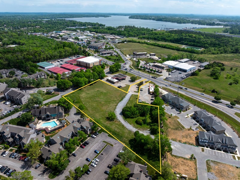 West Main St, Hendersonville, TN 37075