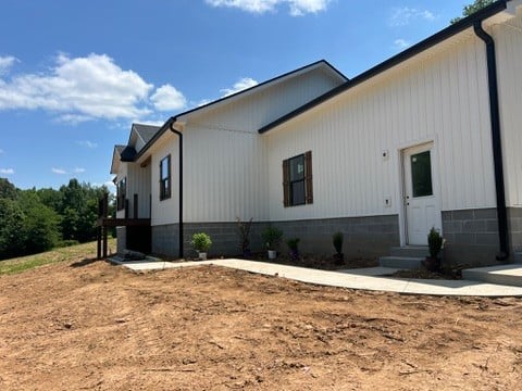 1299 Freeman Loop, Cumberland Furnace, TN 37051