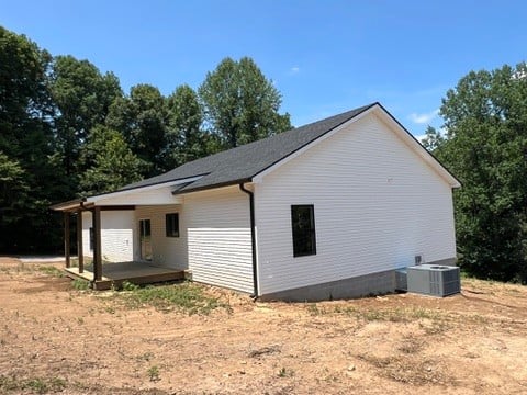 1299 Freeman Loop, Cumberland Furnace, TN 37051