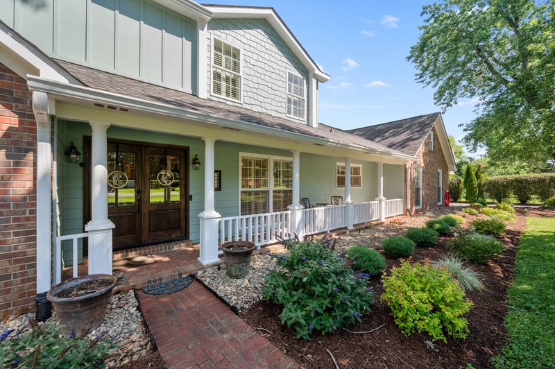 2240 Racquet Club Dr, Murfreesboro, TN 37128