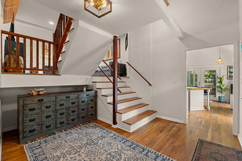 477 Saddle Dr, Nashville, TN 37221
