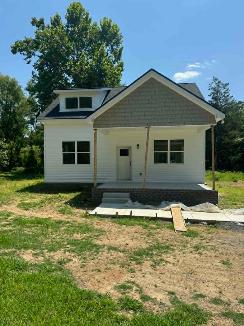 6655 Hester Rd, Springfield, TN 37172