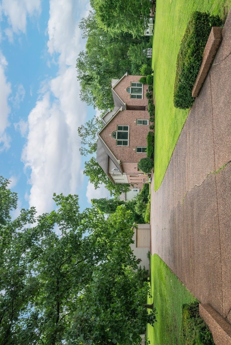 7316 Dunaway Dr, Nashville, TN 37221