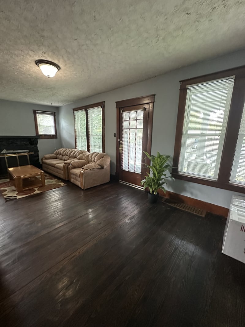 3023 Lyndale Dr, Nashville, TN 37207