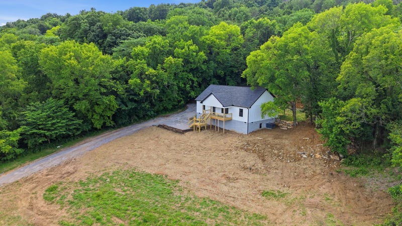 1190 Patton Hollow Rd, Watertown, TN 37184