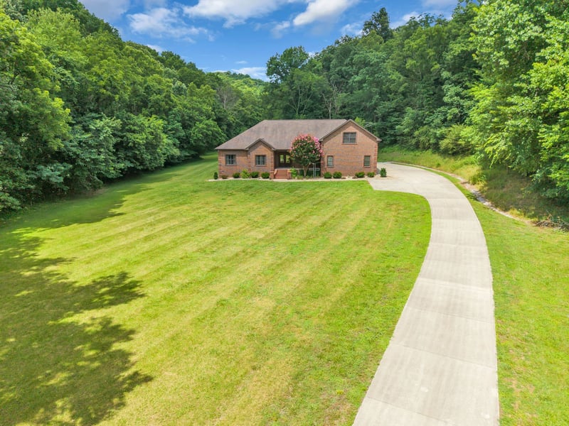 18 Tisdale Ln, Brush Creek, TN 38547