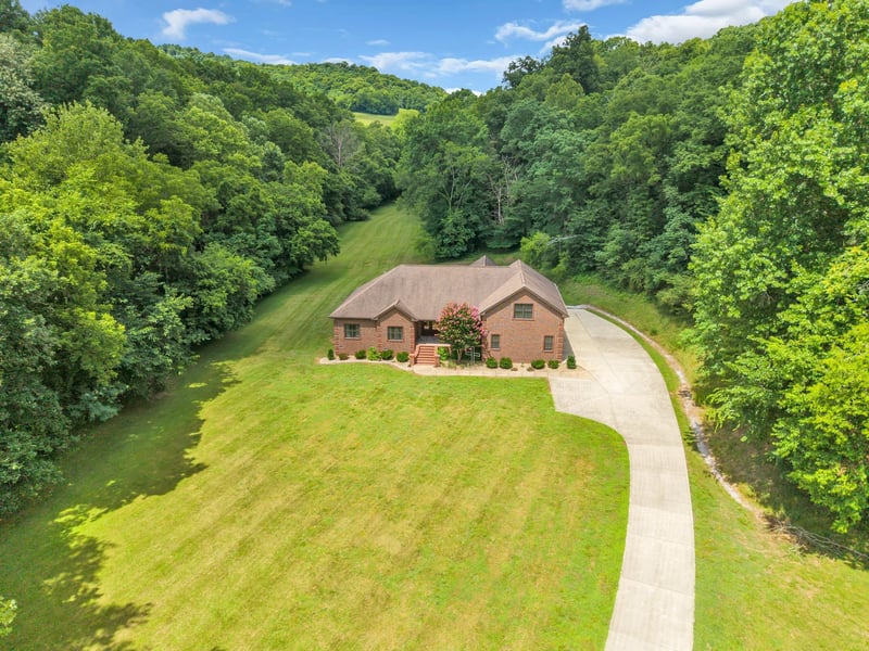 18 Tisdale Ln, Brush Creek, TN 38547