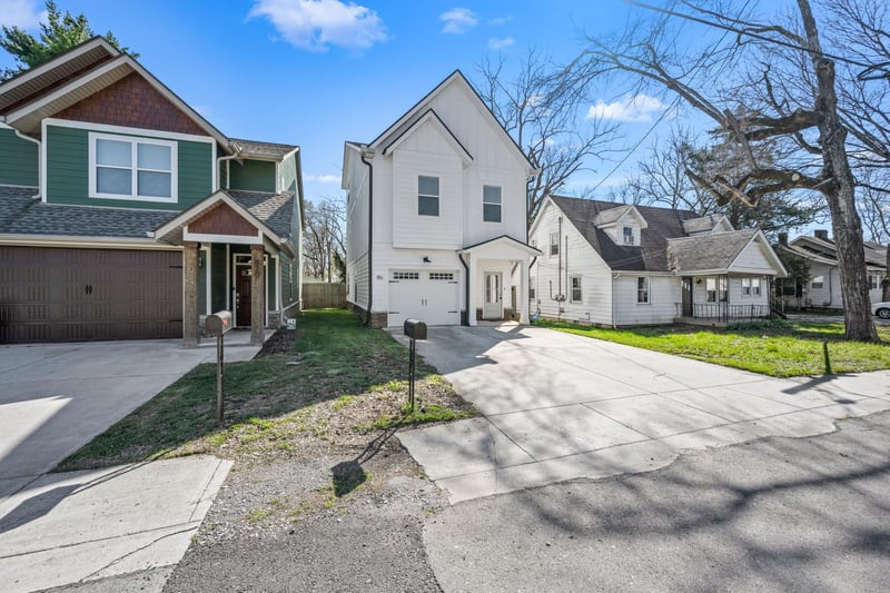 816 E Vine St, Murfreesboro, TN 37130