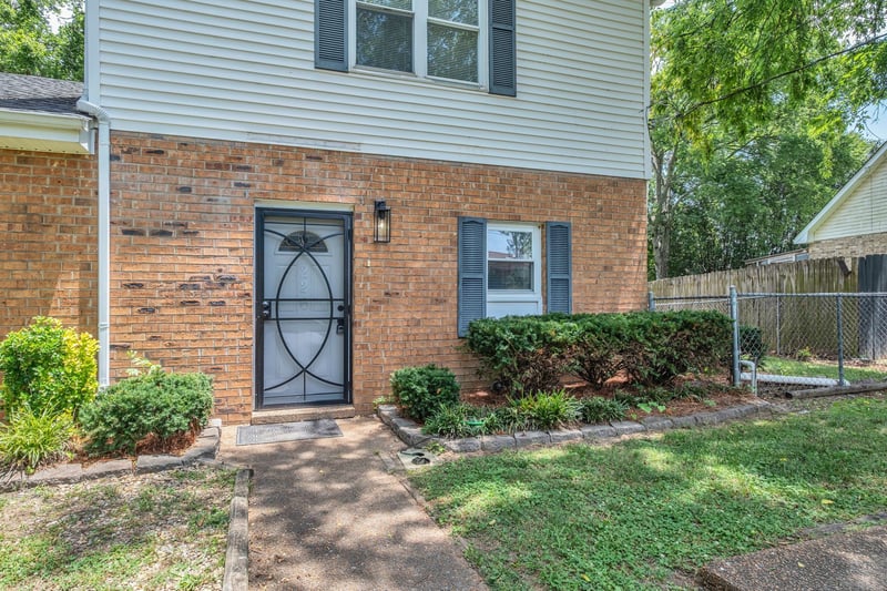 226 Macfie Dr, Madison, TN 37115