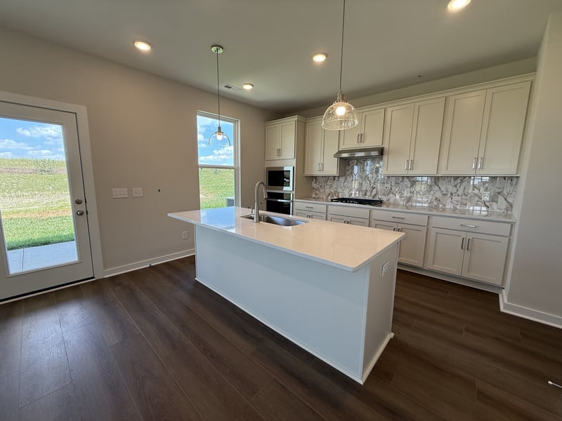 3604 Heartland Dr, Columbia, TN 38401