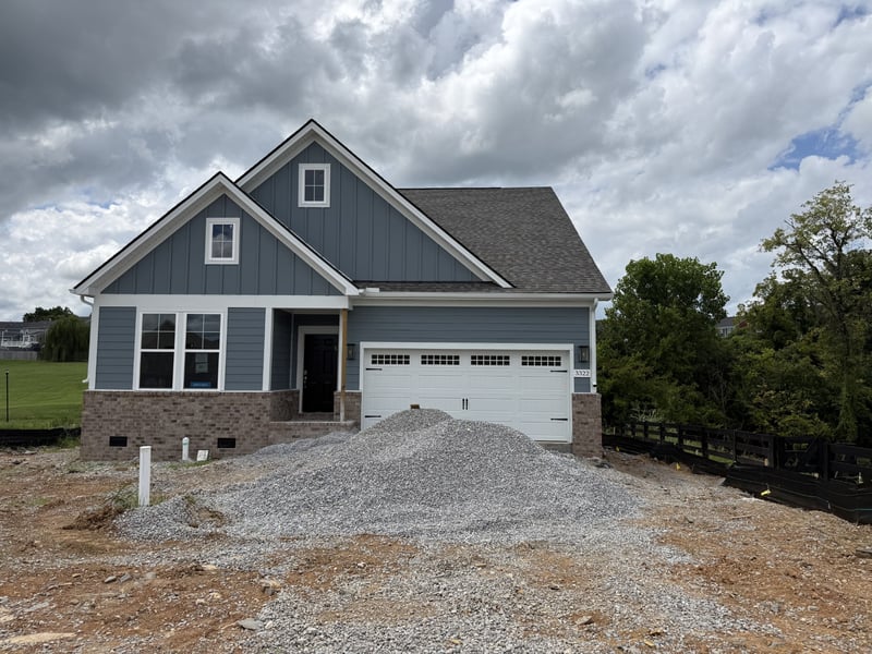 3322 Parmenter St, Columbia, TN 38401