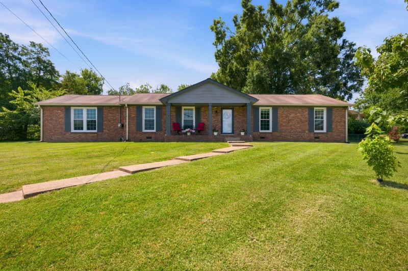 709 Harpeth Pkwy, Nashville, TN 37221