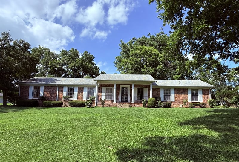 307 Woodlawn Dr, Mount Juliet, TN 37122