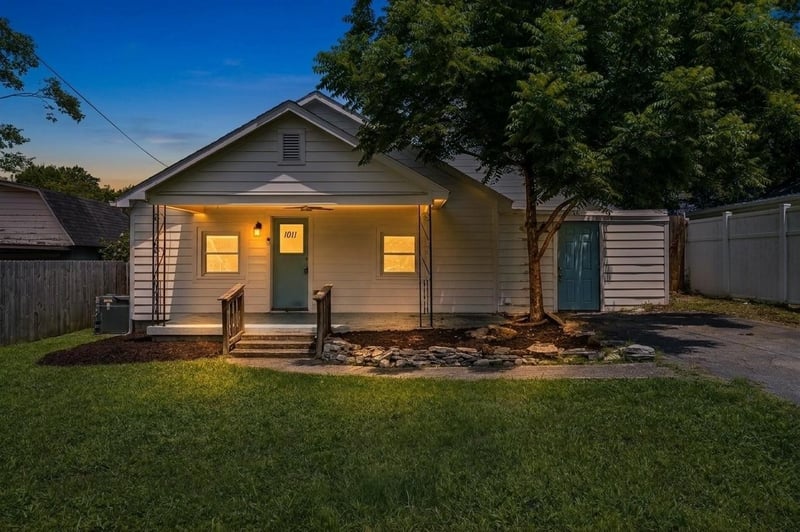 1011 Matthews Ave, Nashville, TN 37216