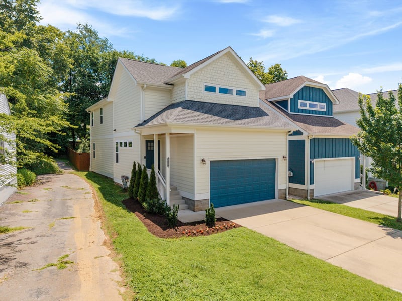 2012A Rosemary Ln, Nashville, TN 37210