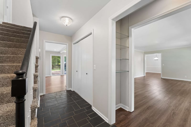 1429 Twin Feather Dr, Murfreesboro, TN 37129