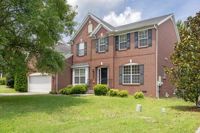 1247 Wheatley Forest Dr, Brentwood, TN 37027
