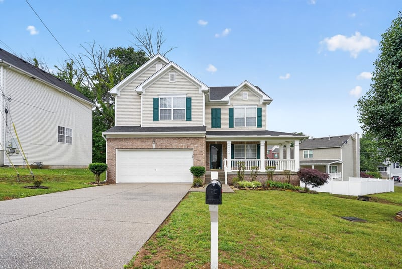 5549 Murphywood Xing, Antioch, TN 37013