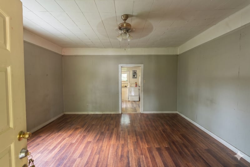 611 Smith St, Springfield, TN 37172