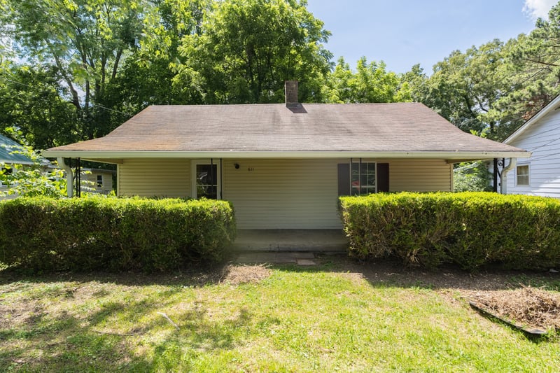 611 Smith St, Springfield, TN 37172