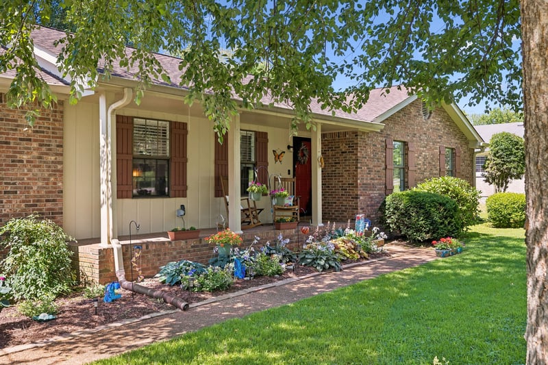 621 Teree Dr, Gallatin, TN 37066