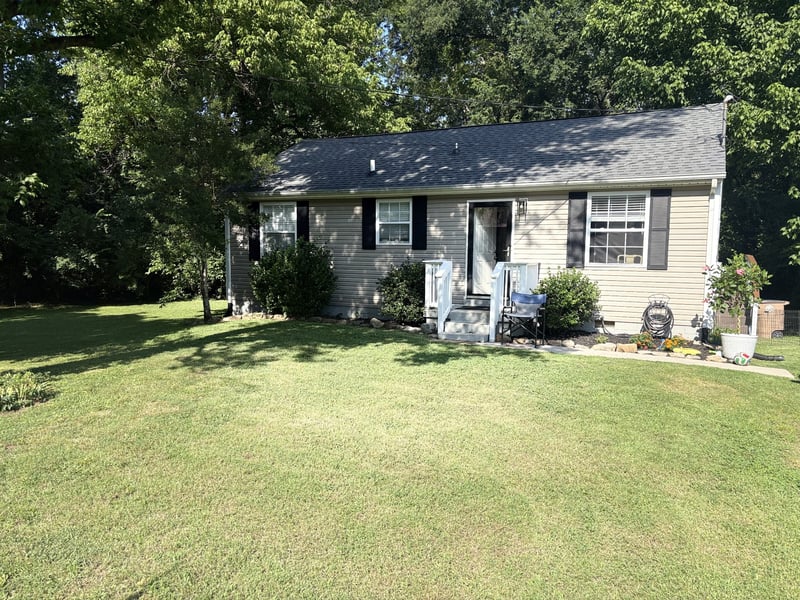 5636 Meadowcrest Ln, Nashville, TN 37209
