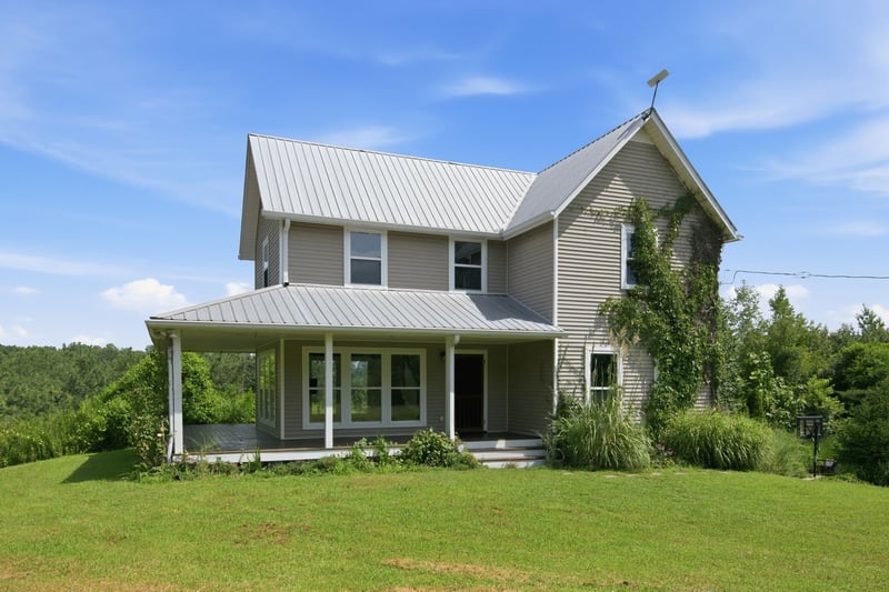 1255 Moss Branch Rd, Bon Aqua, TN 37025
