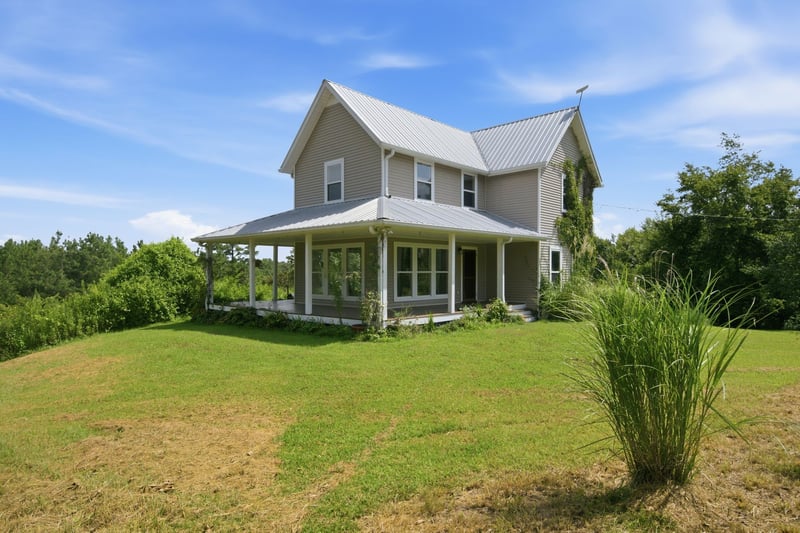 1255 Moss Branch Rd, Bon Aqua, TN 37025