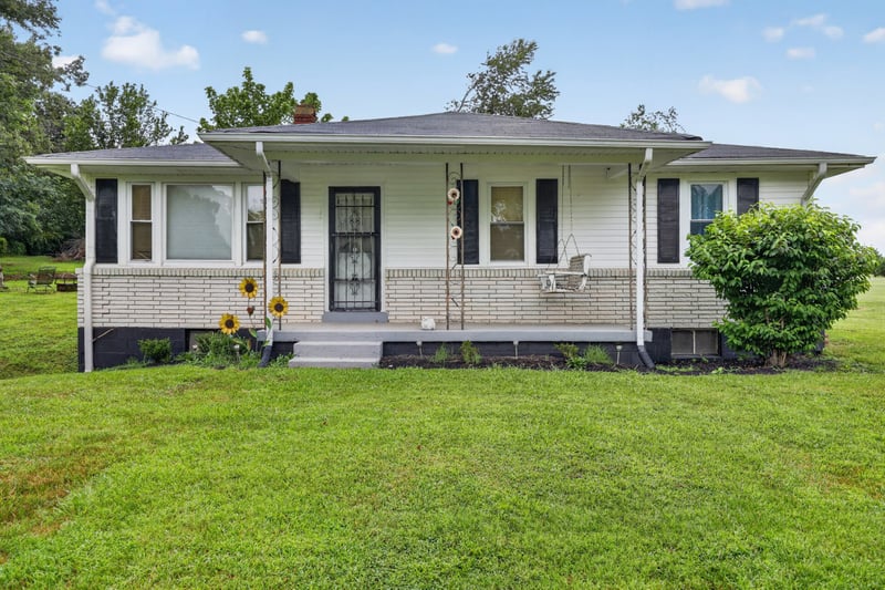 205 Williams Rd, Westmoreland, TN 37186