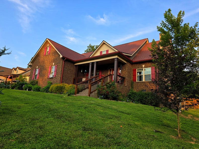 104 Yates Dr, Bon Aqua, TN 37025