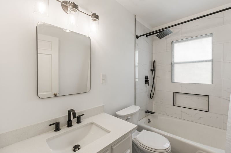 1102 Hiwassee Dr, Columbia, TN 38401