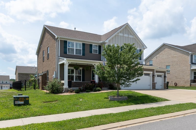 254 Grassy Glen Dr, Gallatin, TN 37066