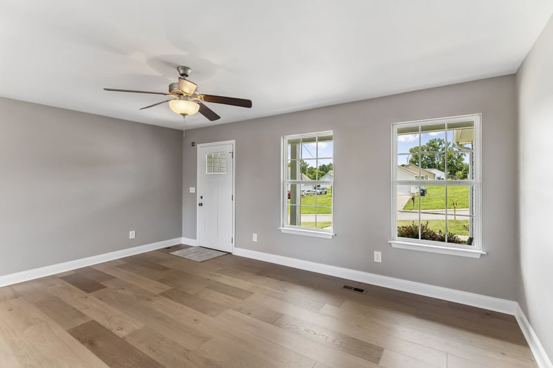 308 Marymont Ln, Columbia, TN 38401