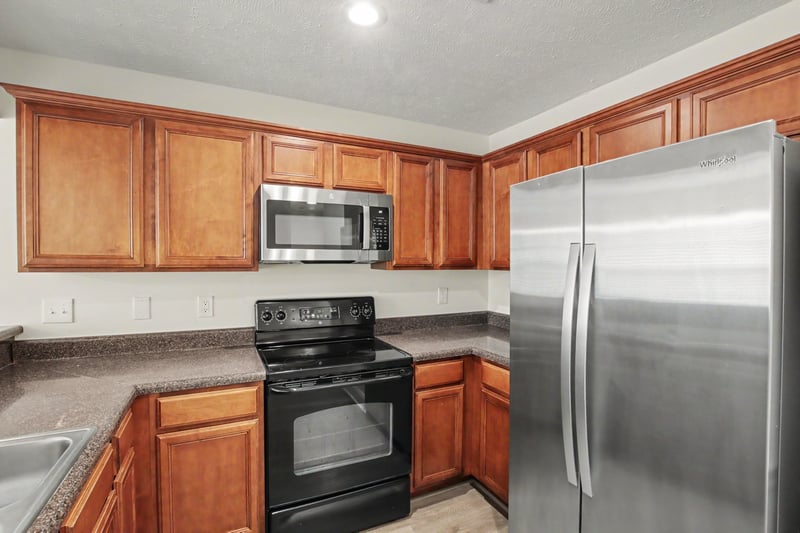 1069 Lakewalk Dr, Antioch, TN 37013
