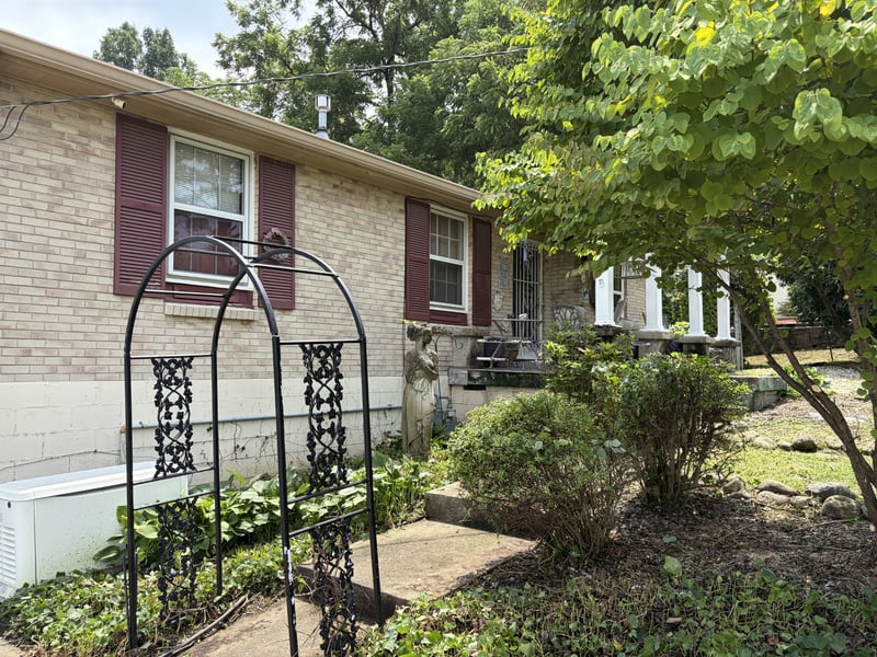 4720 Mcbride Rd, Antioch, TN 37013
