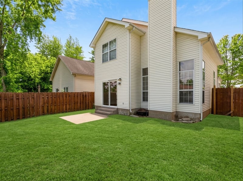 515 Selsey Ct, Hermitage, TN 37076