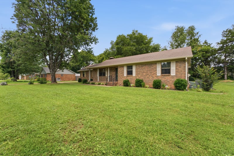 344 Highfield Dr, Murfreesboro, TN 37128