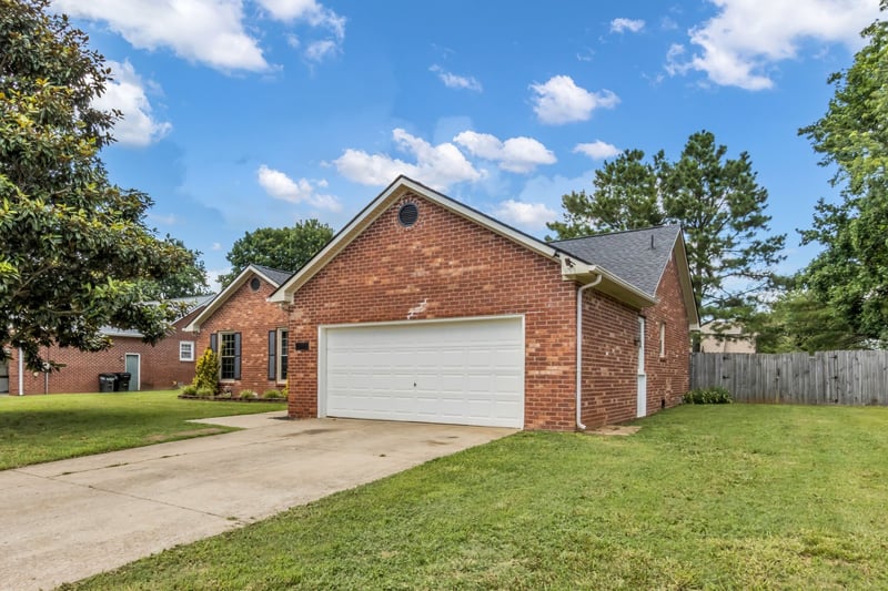 2614 Wellington Pl, Murfreesboro, TN 37128