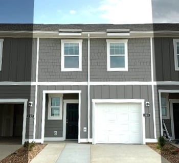 210 Darlington Dr, Dickson, TN 37055