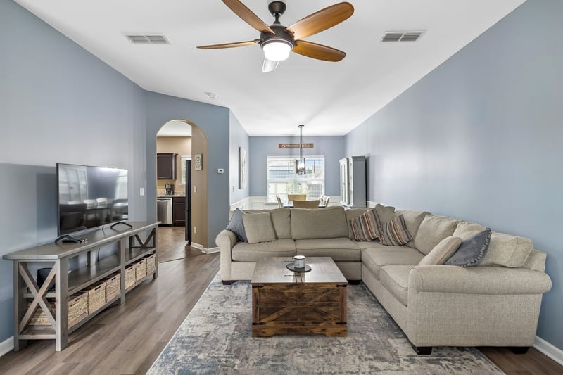 1056 Daniel Ln, Spring Hill, TN 37174
