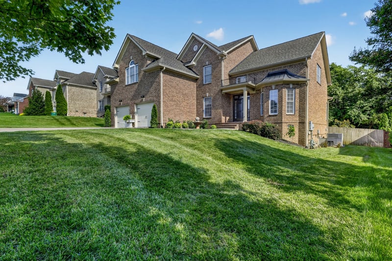 2006 Lincoln Rd, Spring Hill, TN 37174
