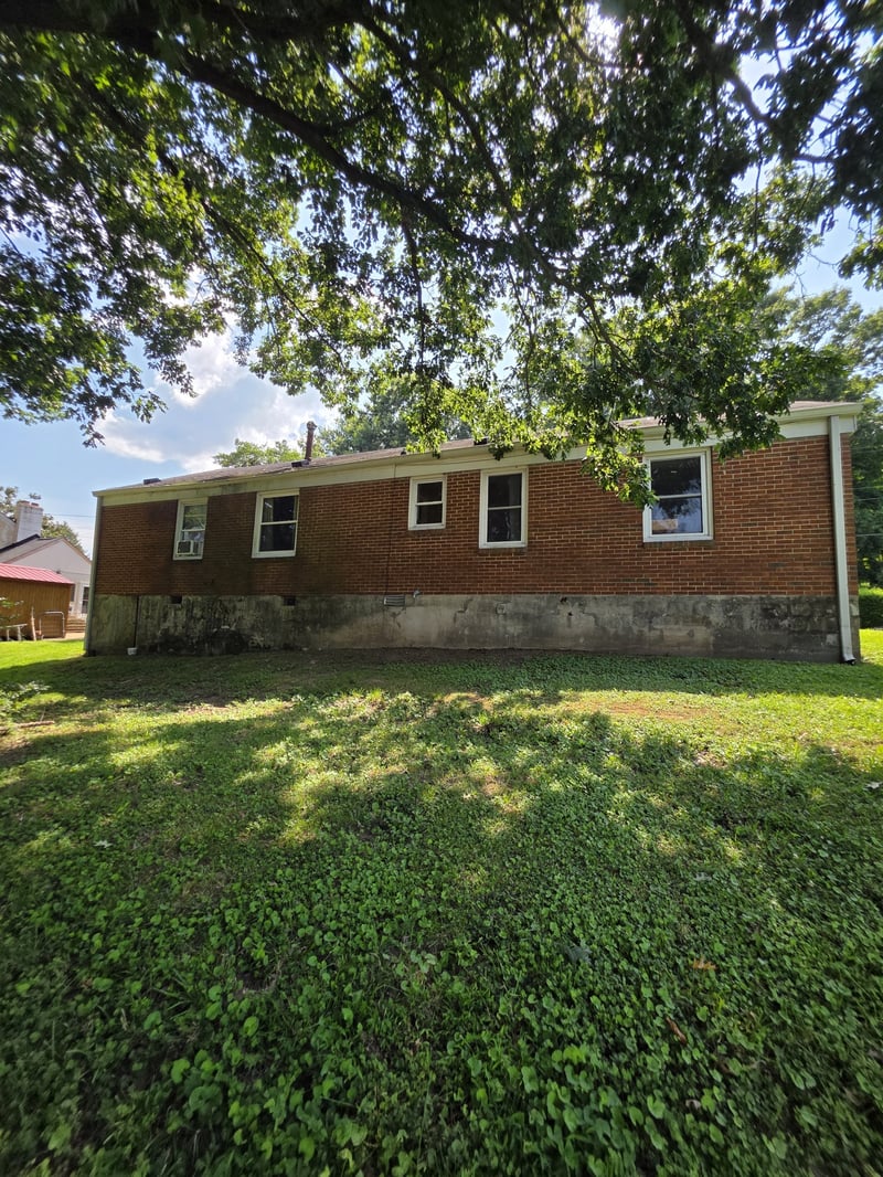 111 High St, Mount Pleasant, TN 38474