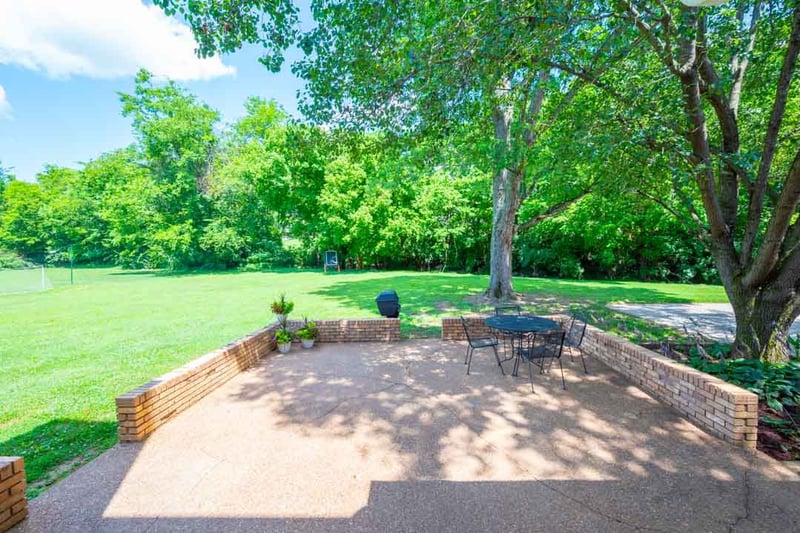 204 River Oaks Rd, Brentwood, TN 37027