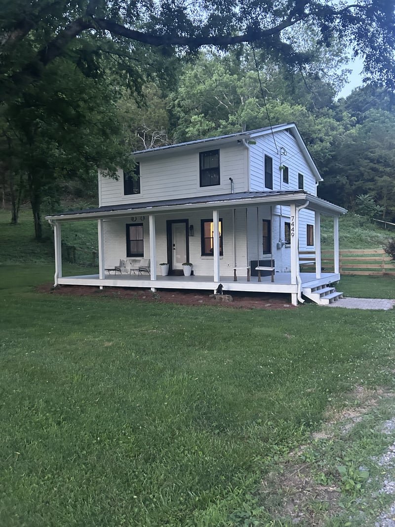 7449 River Road Pike, Nashville, TN 37209