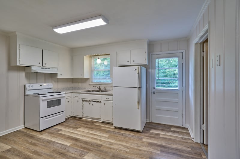 634 Anderson Ln, Madison, TN 37115