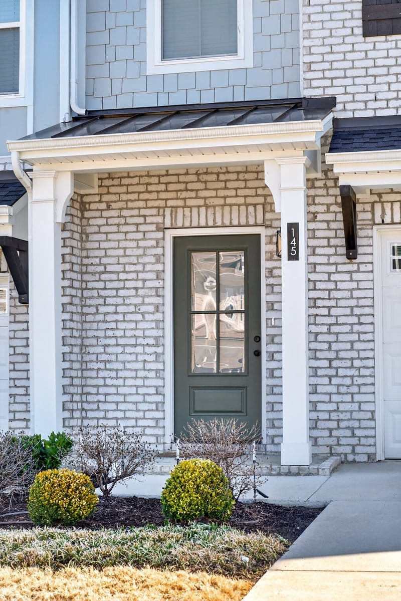 145 Dameron Dr, Hendersonville, TN 37075